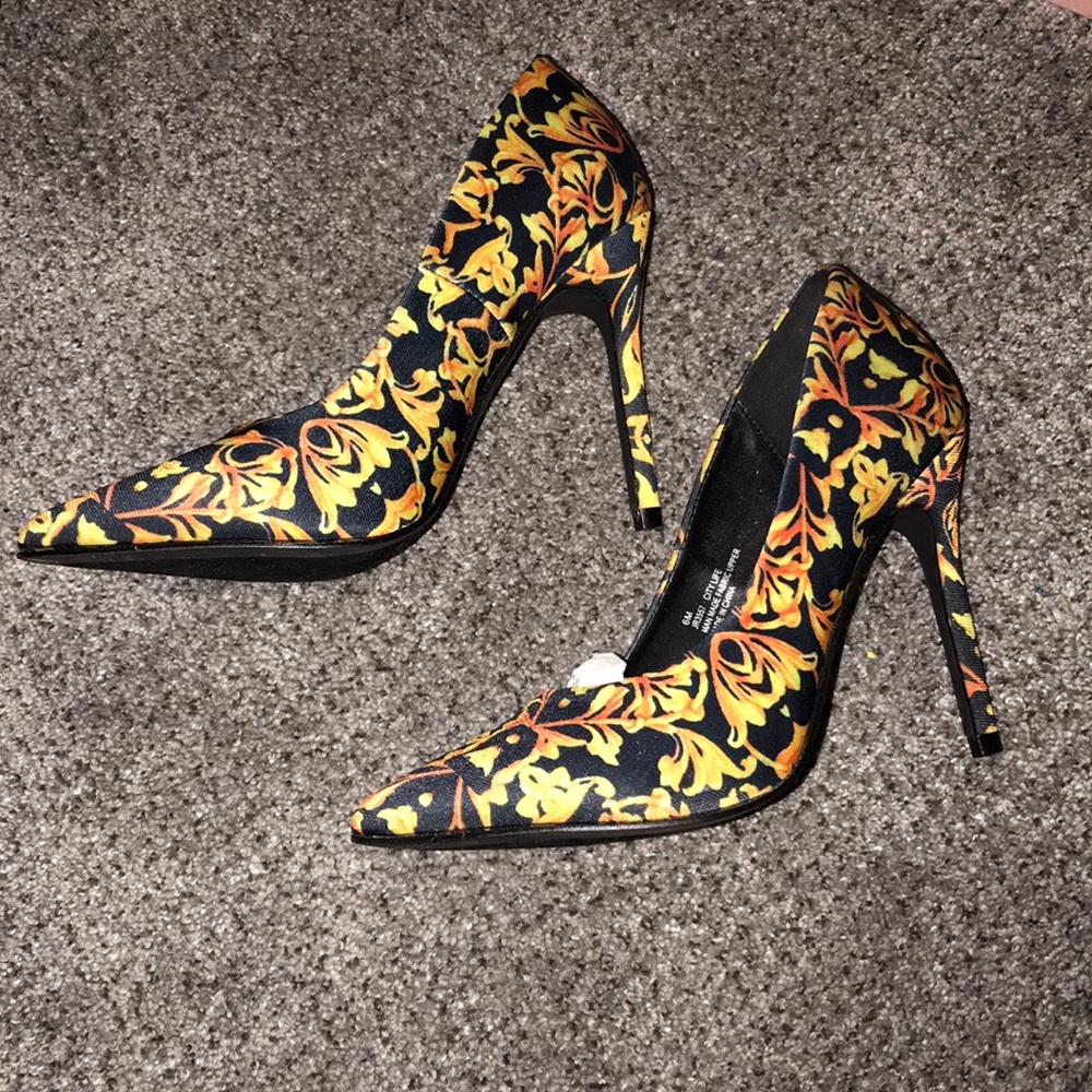 High heels - Picture 6 of 6